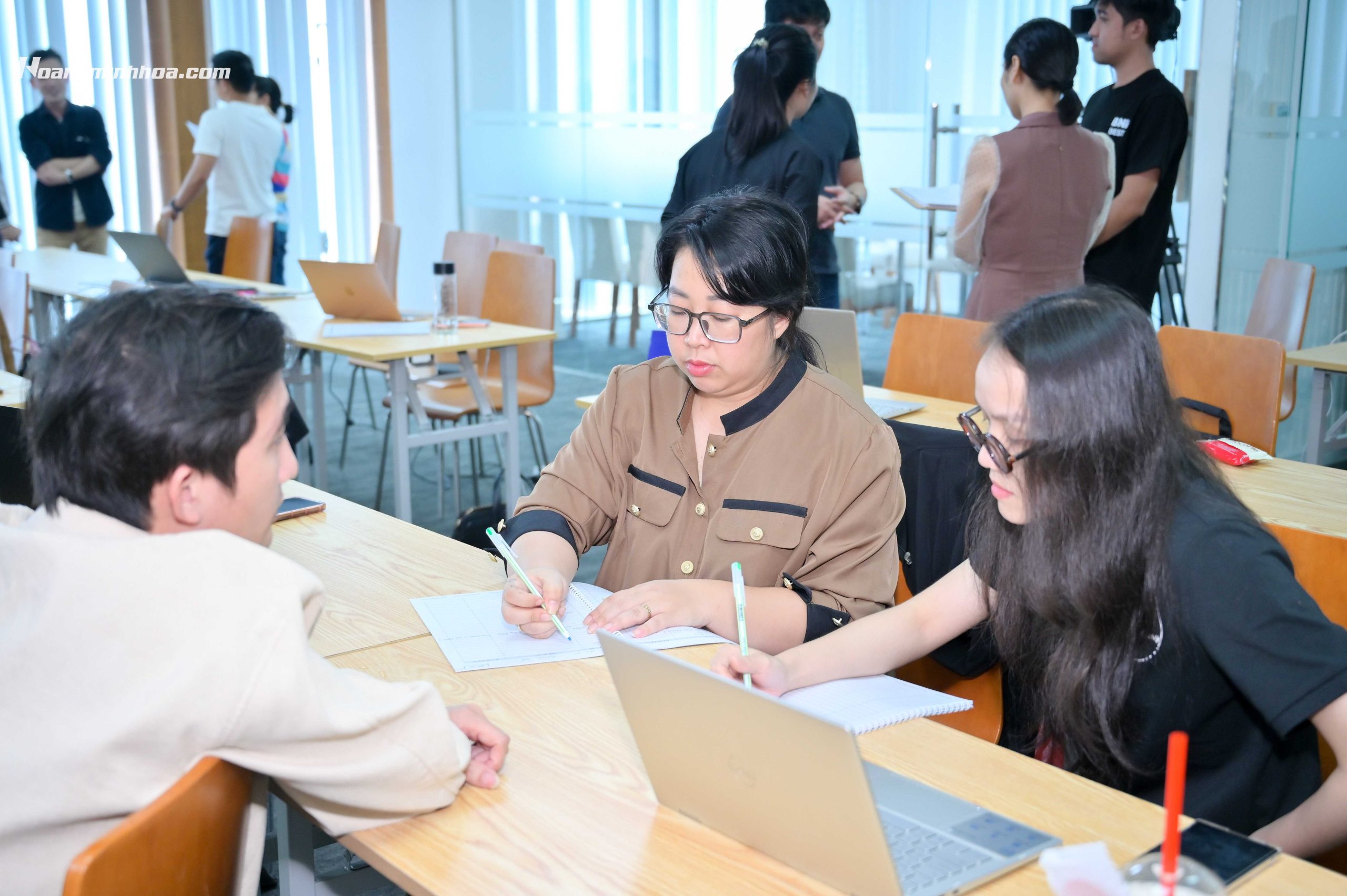 Bảy ngọn đèn trong mô hình phát triển bản thân toàn diện 7 sự giàu