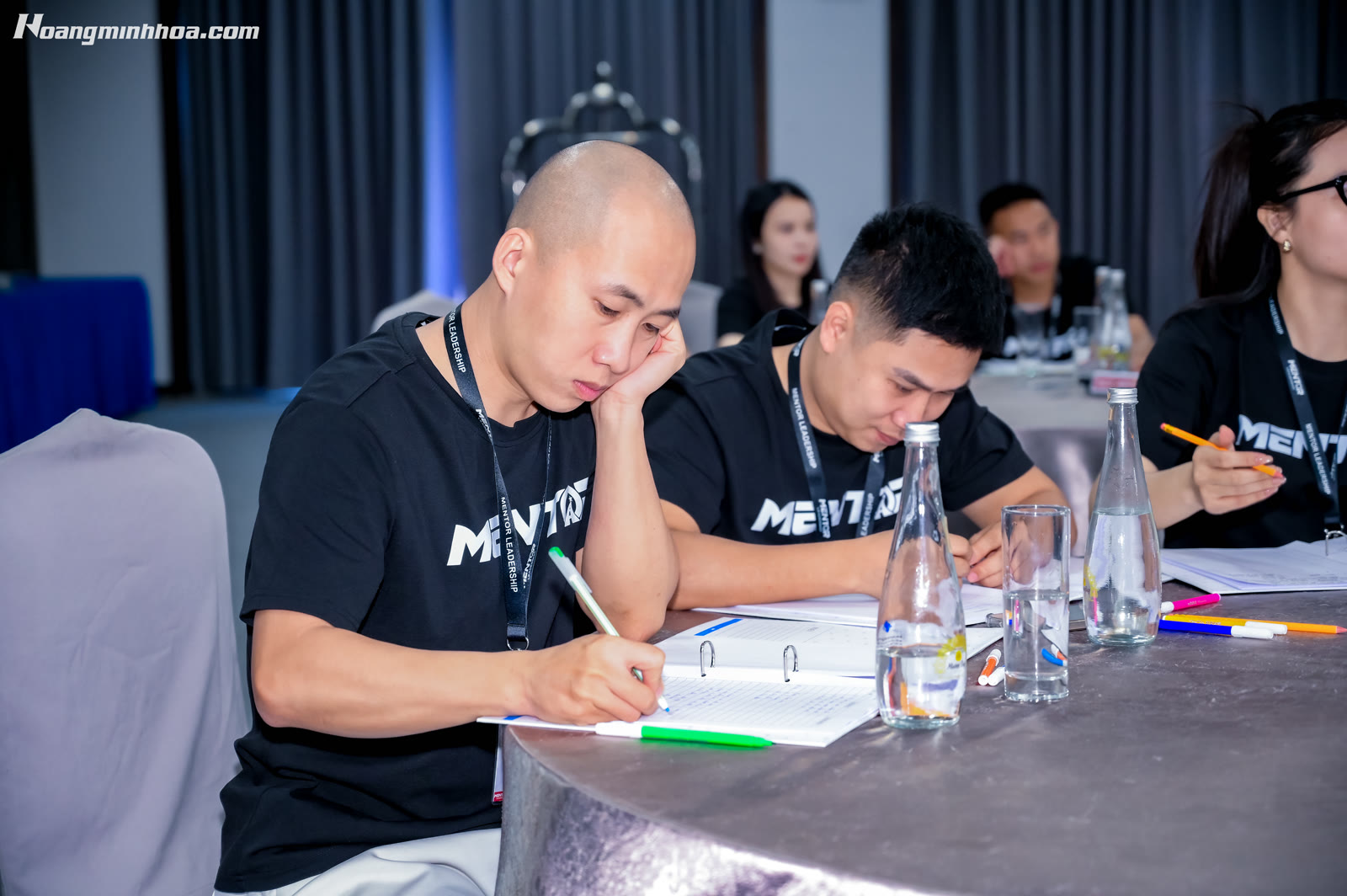Niềm tin trong tam giác hiện thực quyết định thông tin nào được kích hoạt