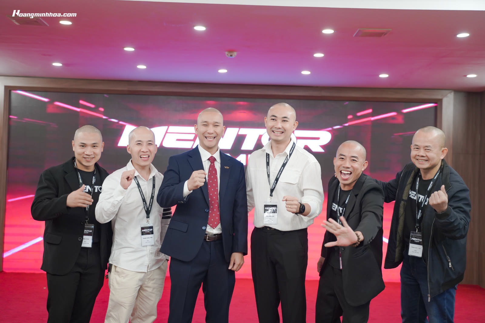 công đức và phước đức, công đức là điện từ quang khi giúp người khác nhận ra sự chân thật