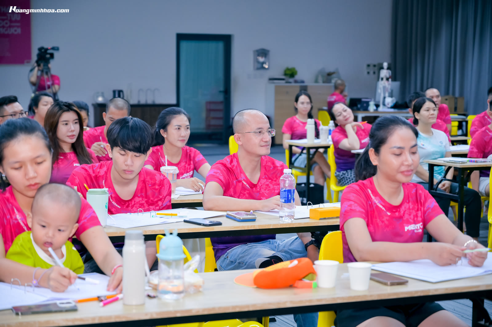 Lòng biết ơn nâng tần số rung động lên trạng thái điện từ dương
