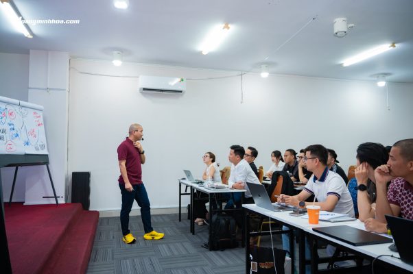 Gốc rễ nhân sự nghỉ việc và cách giữ chân