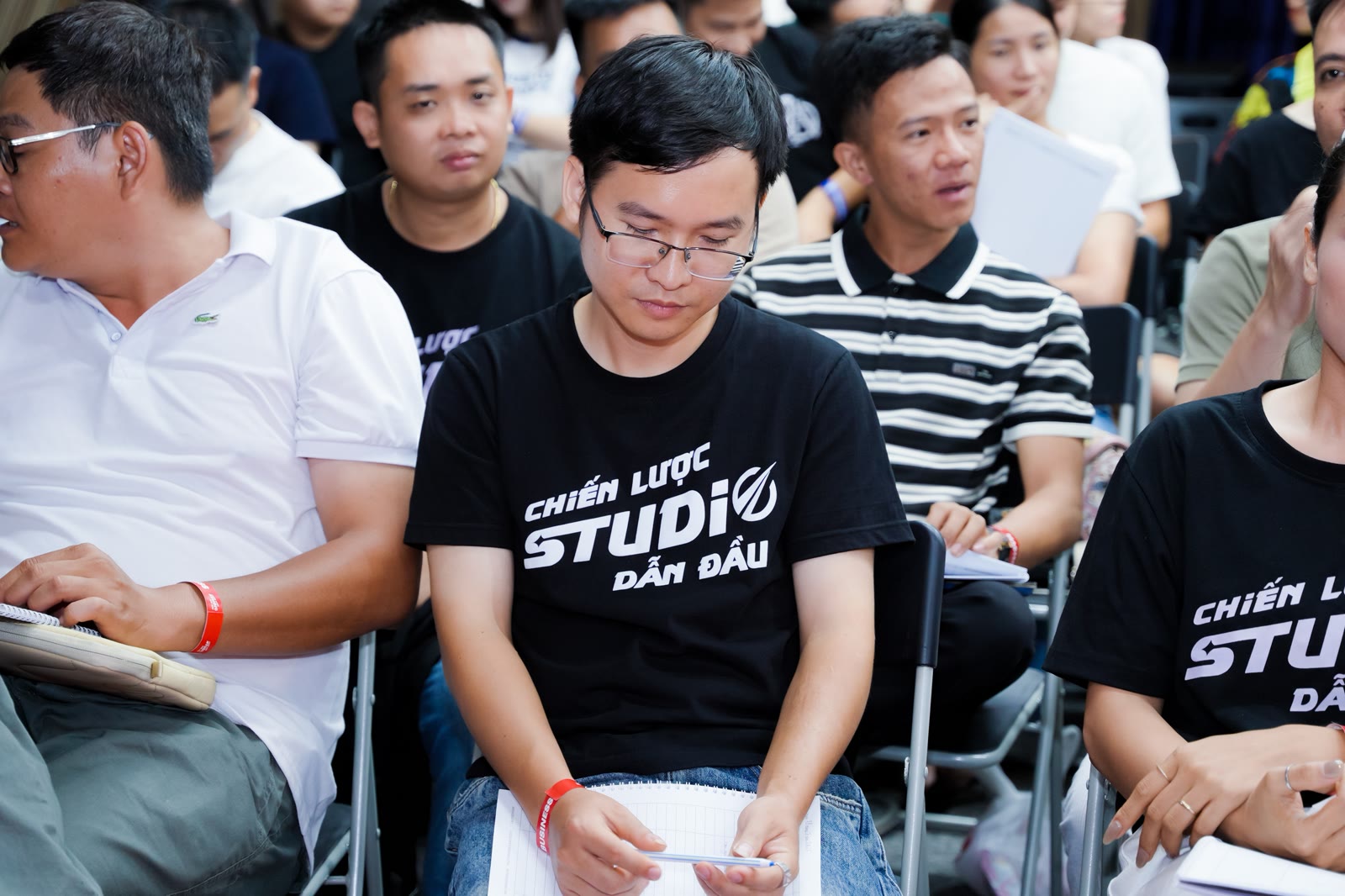 Quy luật bù đắp: biến khách hàng thành người quảng bá để nhân rộng thu nhập