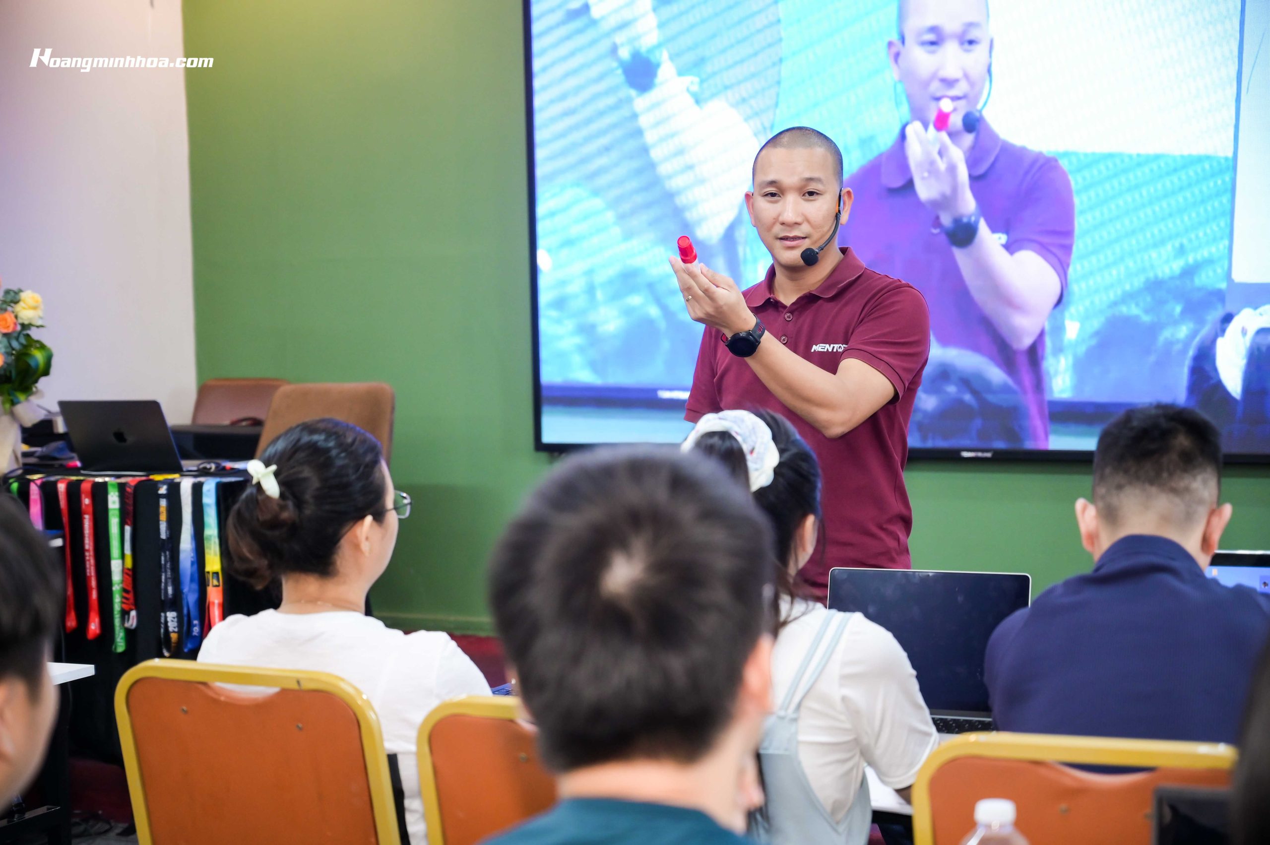 Quy trình quản lý phòng khám tại khu tiếp đón, lễ tân nhập hồ sơ bệnh nhân một lần duy nhất